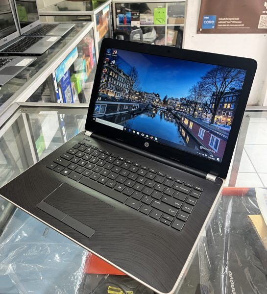 Jual Laptop HP 14 AMD A9-9420