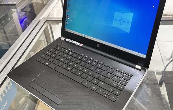 Laptop HP 14-bs722TU AMD E2 4/500GB