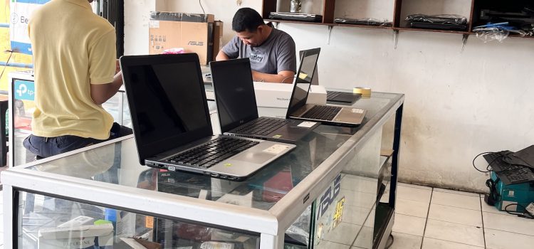 Jual Beli Laptop dan Macbook di Depok