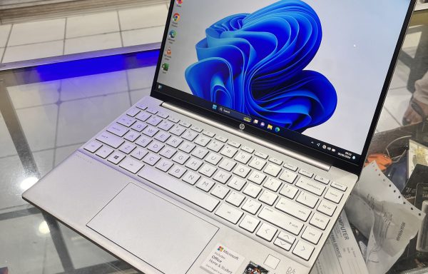 Laptop HP Pavilion 13 Aero Ryzen 5 16/512GB