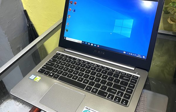 Laptop ASUS K401U Intel Core i5 8/250GB GeForce 940mx