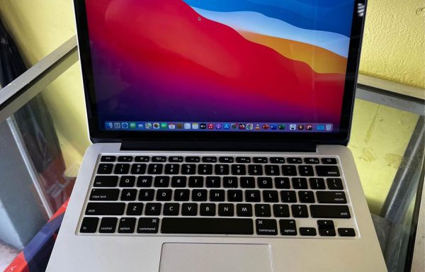 MacBook Pro 2015 Intel Core i5 8/256GB SSD