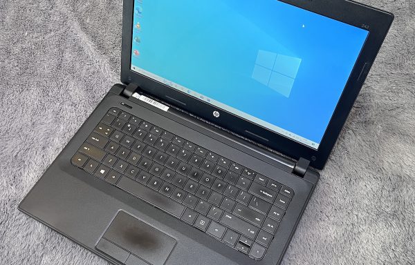 HP 242 G1 Intel Core i3/8GB/256GB SSD
