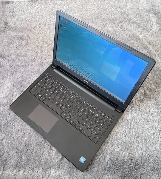Laptop Dell Inspiron 15-3552
