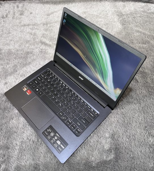 Acer Aspire 3