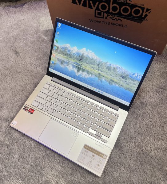 ASUS Vivobook Go 14 Ryzen 3