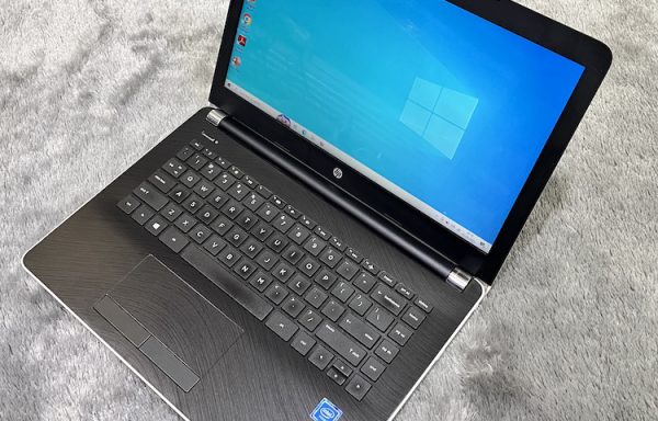 HP 14-bs752TU Intel Celeron N3060 4GB/256GB SSD