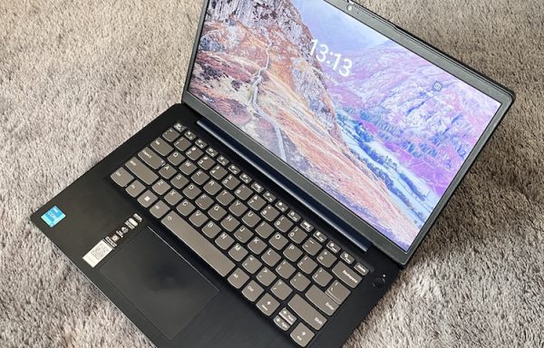 Lenovo Ideapad Slim 3i Intel Core i3-1215U 8GB/512GB