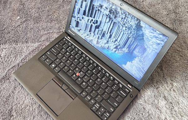 Lenovo ThinkPad X250 Intel Core i5-5300U 4GB/128GB
