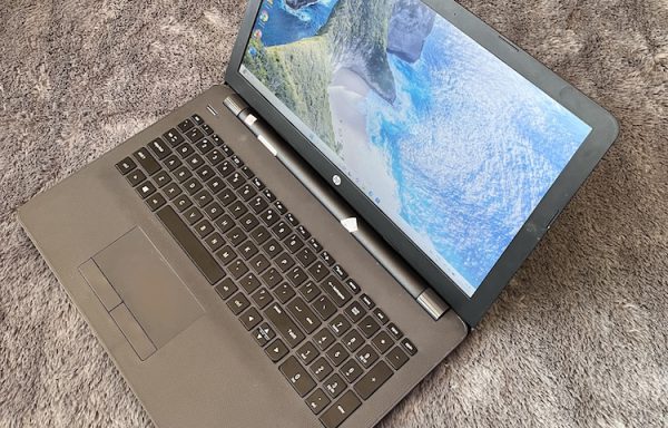 HP 250 G6 Intel Core i5-7200U 8GB/256GB