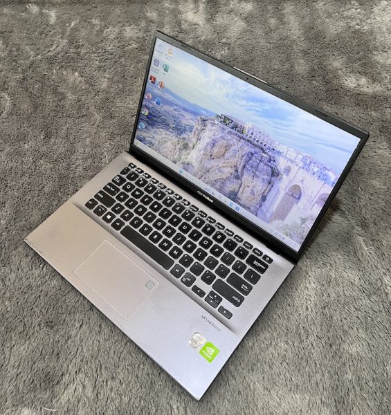 Laptop ASUS A412F Intel Core i7