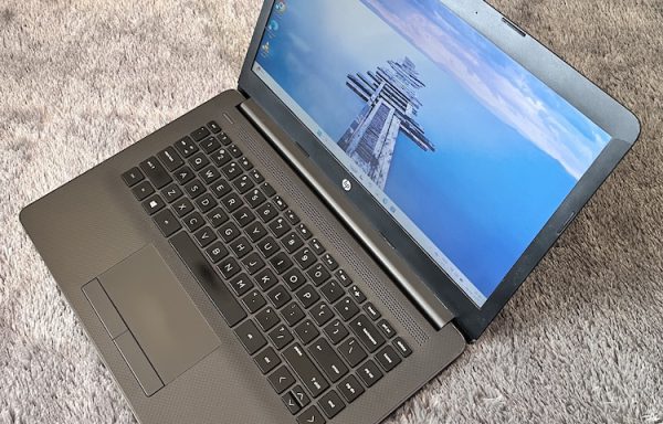 HP 240 G7 Intel Core i5-1035G1 8GB RAM 256GB NVMe