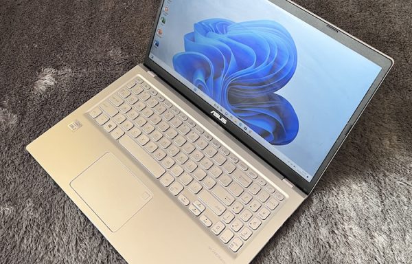 ASUS A516J Intel Core i3-1005G1 8GB RAM 512GB NVMe