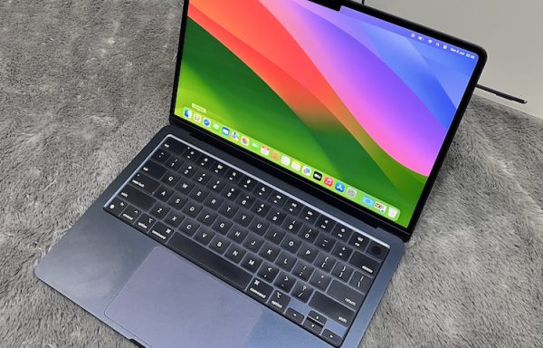 Macbook Air M2 2022 8GB/512GB