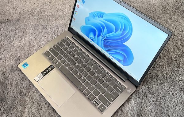 Lenovo Ideapad Slim 3 14-ACL6 Intel Core i3-1115G4 8GB/256GB NVMe