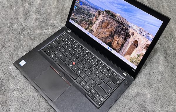 Lenovo ThinkPad T480 Intel Core i5-8350U 8GB RAM 512GB SSD
