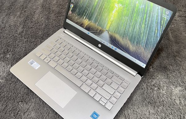 HP 14s-dq3888TU Intel N4500 8/512GB NVMe