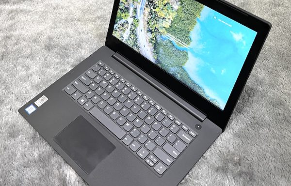 Lenovo V130-14IKB Intel Core i3-6006U 8/256GB