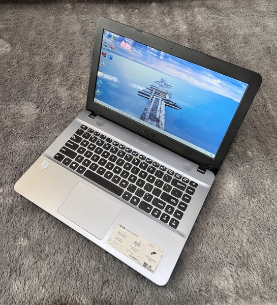 ASUS X441U