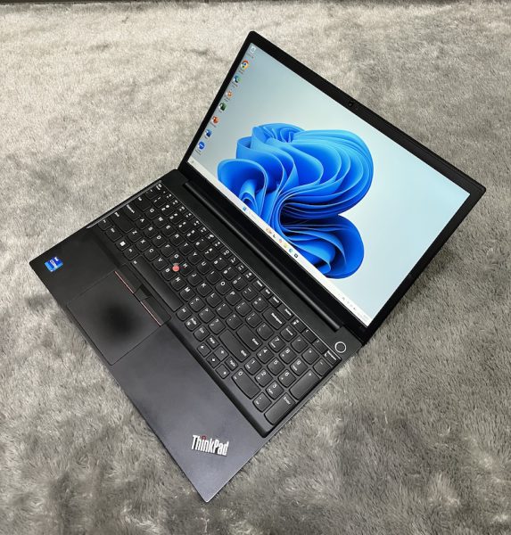 Lenovo Thinkpad E15 i7