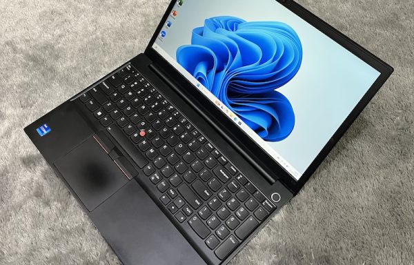 Lenovo ThinkPad E15 Intel Core i7-1185G7 16/512GB