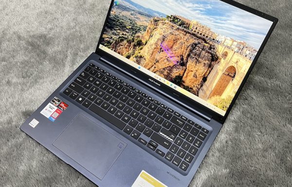 ASUS M1603Q Ryzen 7 5800H 16GB/512GB