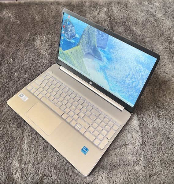 HP 15s-dq