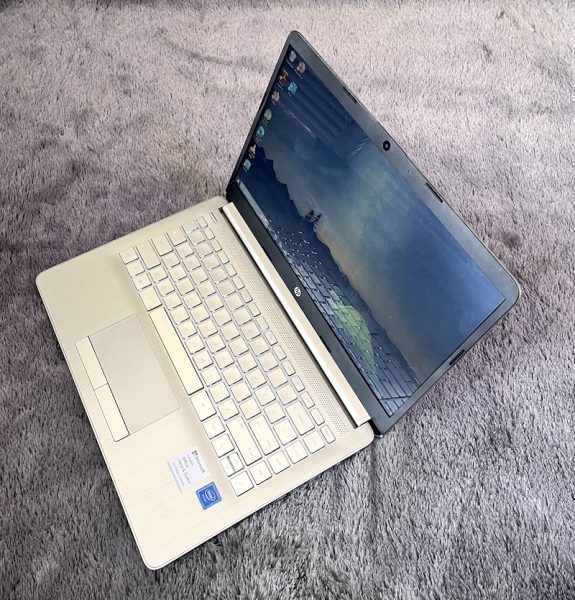 HP 14s-cf2017TU Intel N4020