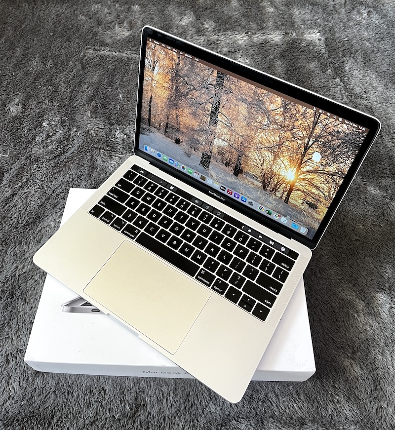 Macbook Pro 2017 A1706 Intel Core i7