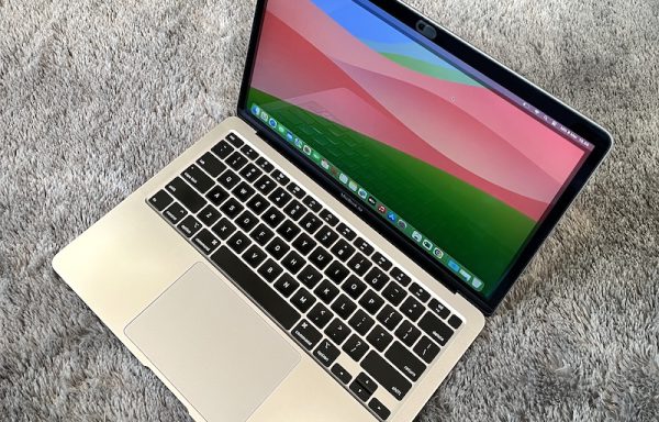 Macbook Air 2020 Intel Core i3 8/256GB
