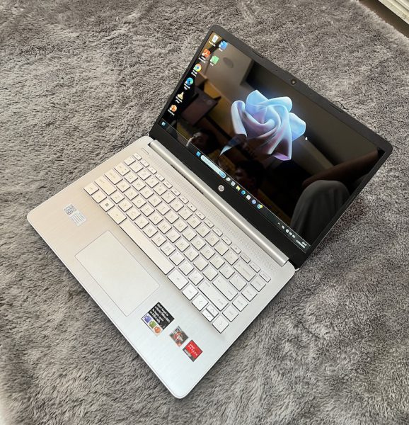 HP 14s Ryzen 3