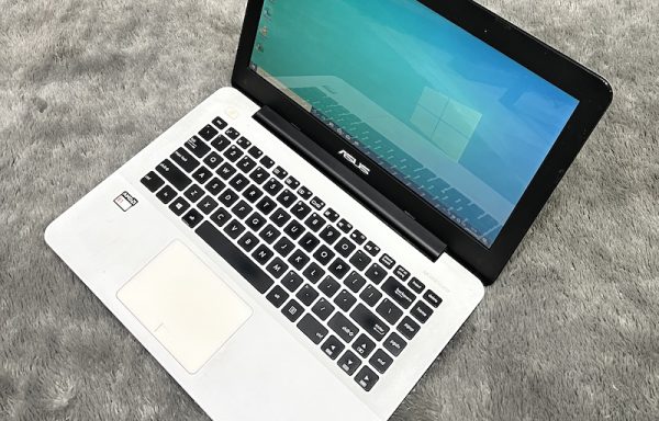 ASUS X455WA AMD E1-6010 4GB RAM 320GB HDD