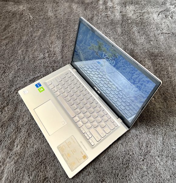 ASUS A416E