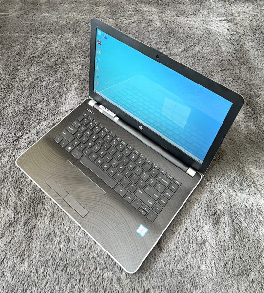 HP 14-bs722TU Intel Core i3-6006U