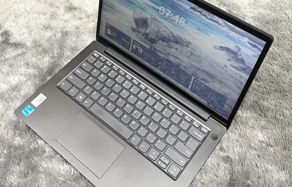 Lenovo V14 G2-ITL Intel Core i3-1115G4  8GB/256GB NVMe