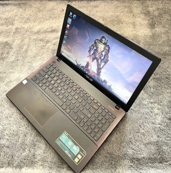 ASUS X550VX Intel Core i7-6700HQ
