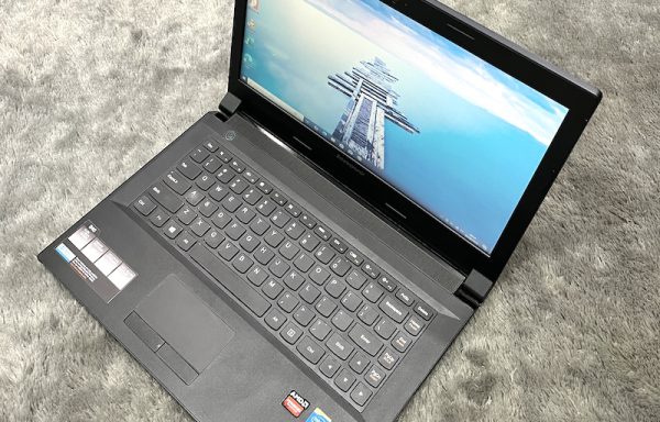 Lenovo B40 Intel Core i5 8GB RAM 128GB SSD