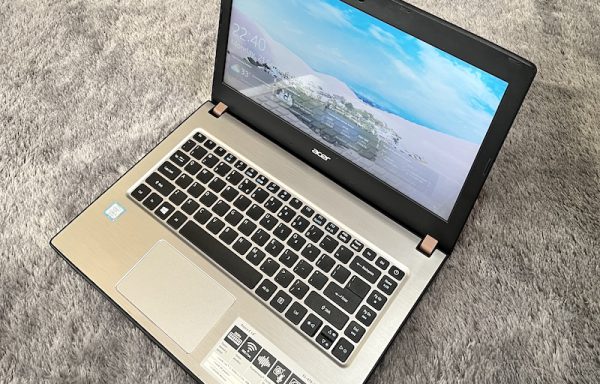 Acer Aspire E5-476 Intel Core i3-7020U 8GB/240GB