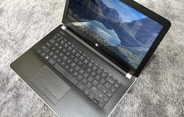 HP 14-bw501AU AMD A4-9120 4GB RAM 1TB