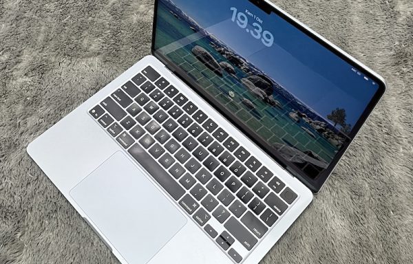 Macbook Air M4 16GB RAM 256GB Storage