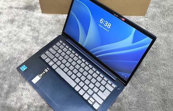 Lenovo Ideapad Slim 3i  Intel Core i3-1215U 8GB/256GB NVMe