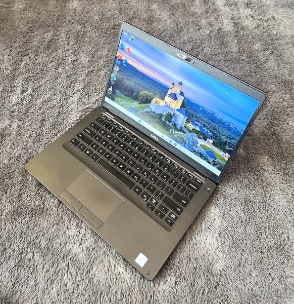 Dell Latitude 5400